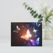 Ggloeiende nachtvlinders RSVP kaartje (Staand voorkant)