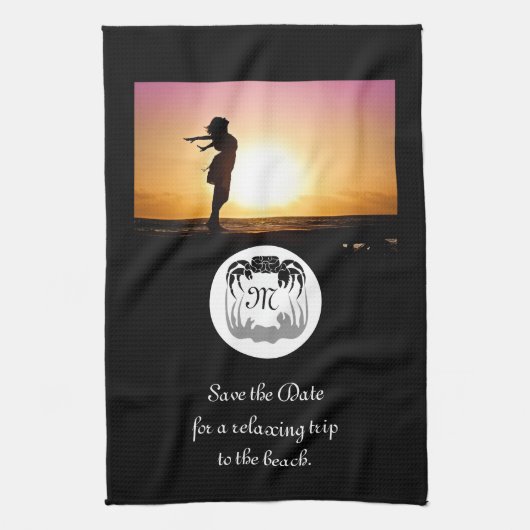 Ghost Crab Silhouette en Shadow Monogram Foto Theedoek (Verticaal)