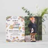 Ghost Halloween Twee Spooky Groovy Verjaardagsfoto Kaart (Staand voorkant)