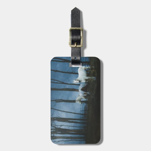 Ghost Horses in Dark Midnight Bagagelabel (Voorkant verticaal)