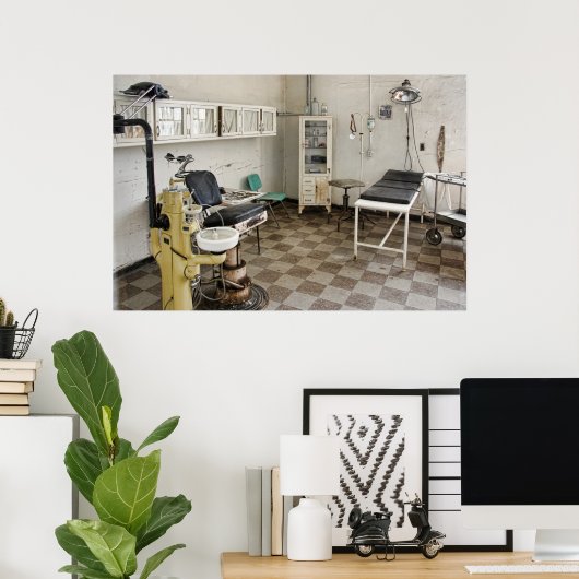 GHOST PRISON INFIRMARY POSTER (Thuiskantoor)