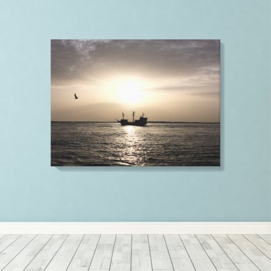 Ghost Ship at Sunset Canvas Afdruk (Insitu (Houten vloer))