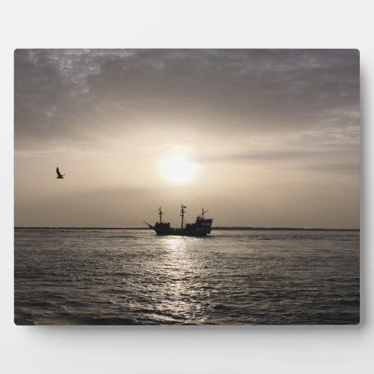 Ghost Ship at Sunset Canvas Print Fotoplaat (Voorkant)