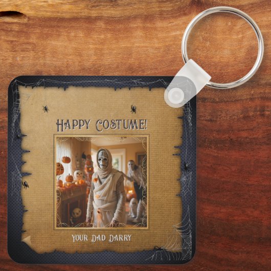 Ghostly Graveyard Cruise Sleutelhanger (Achterkant)