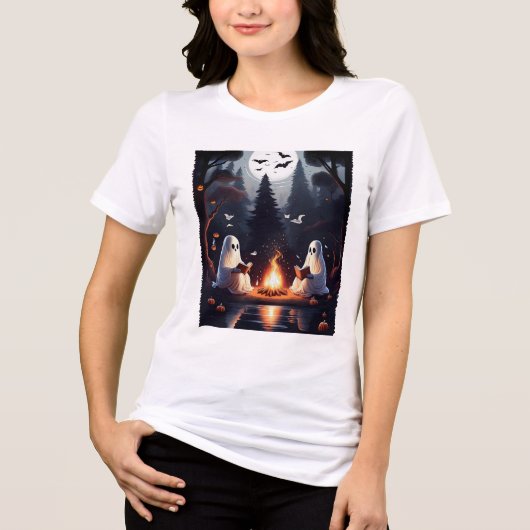 Ghosts Reading bij het kampvuur Halloween T-shirt (Voorkant)