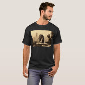 Ghoul Notre Dame, Parijs Frankrijk 1912  T-shirt (Voorkant volledig)