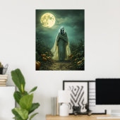 Ghoulish Figure in Moonlight Poster (Thuiskantoor)