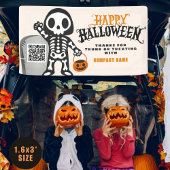 Ghoulish Skeleton Happy Halloween QR Business Spandoek