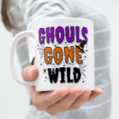 Ghouls Gone Wild Modern Halloween Mok