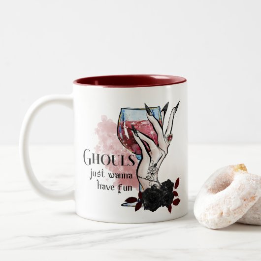 Ghouls wil gewoon Fun Halloween hebben Tweekleurige Koffiemok (Met donut)