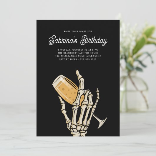 Ghovake Champagne Halloween Birthday Party Kaart (Staand voorkant)