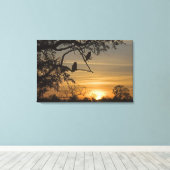 Giant Eagle Owls (Bubo lacteus), gesilhoueteerd te Canvas Afdruk (Insitu (Houten vloer))