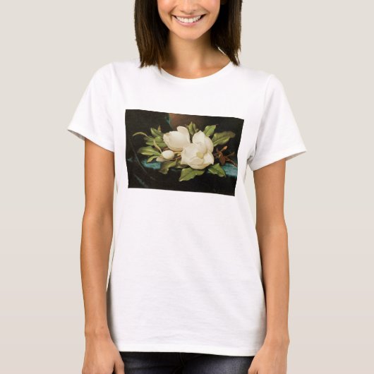 Giant Magnolias op een blauwe vlinderkast van MJ H T-shirt (Voorkant)