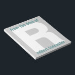 Giant Monogram Initiaal van het bureau van het Not Notitieblok<br><div class="desc">Klik op IT AANPASSEN om deze sjabloon aan te passen.</div>