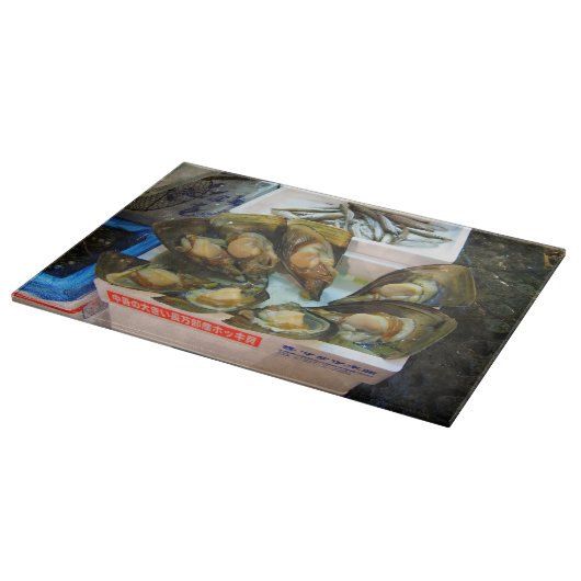 Giant Mussels Tsukiji Fish Market, Tokyo, Japan Snijplank (Hoek)