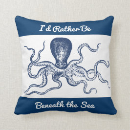  Giant Octopus Scuba Diver Blue en White Kussen