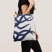 Giant Octopus Tentacles Tote Bag (Dichtbij)