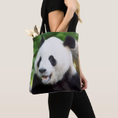 Giant Panda Eating Bamboo Tote Bag (Dichtbij)