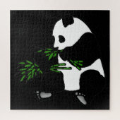 Giant Panda Eats Bamboo Black Legpuzzel (Verticaal)