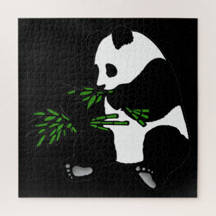 Giant Panda Eats Bamboo Black Legpuzzel