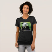 Giant Panda Holding Bamboo T-shirt (Voorkant volledig)