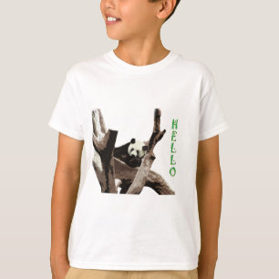 Giant panda in een wilde dierentuinfoto. t-shirt