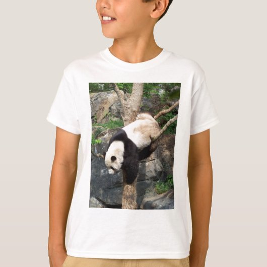 Giant Panda klimt naar beneden T-shirt (Voorkant)