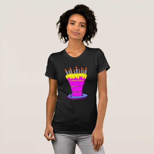 Giant Pink Birthday Cake T-shirt (Voorkant volledig)