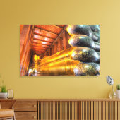 Giant reclining Buddha in tempel, Wat Pho, Canvas Afdruk (Insitu (Woonkamer))