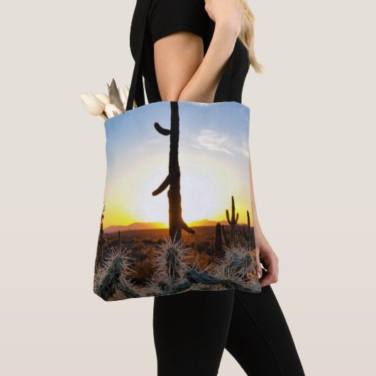 Giant Saguaro Cactus op Sunset in Sonoran Desert Tote Bag (Dichtbij)