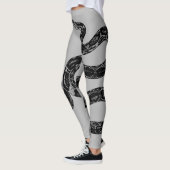 Giant Snakes Leggings (Links)
