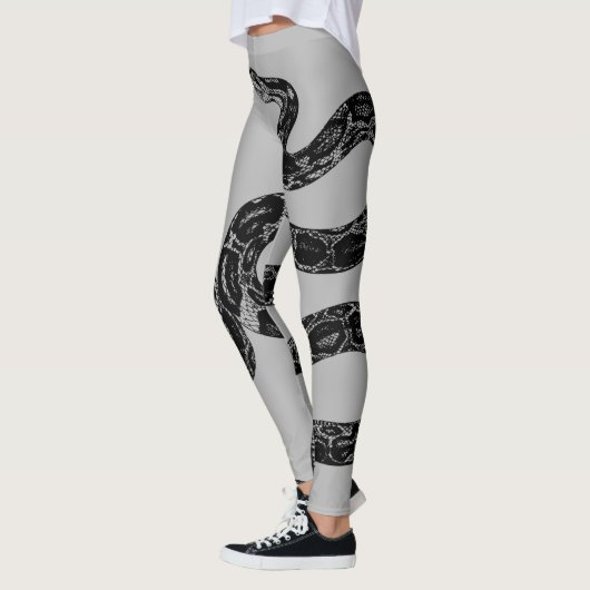 Giant Snakes Leggings (Links)
