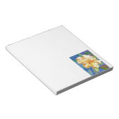 Giant Yellow Gardenia op blauwe achtergrond Notitieblok (Schuin)