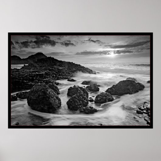 Giants Causeway B&W Poster (Voorkant)