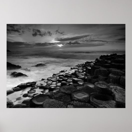 Giants Causeway Sunset Black en White Poster (Voorkant)