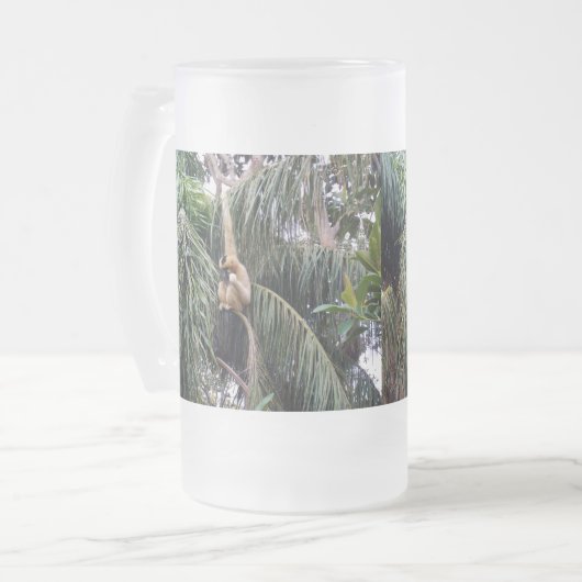 Gibbon die gewoon rondhangt, matglas bierpul (Voorkant links)