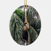 Gibbon Monkey die gewoon rondhangt.. Keramisch Ornament (Rechts)