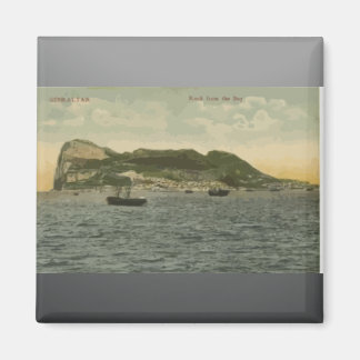 Gibraltar Rock uit de baai, Magneet