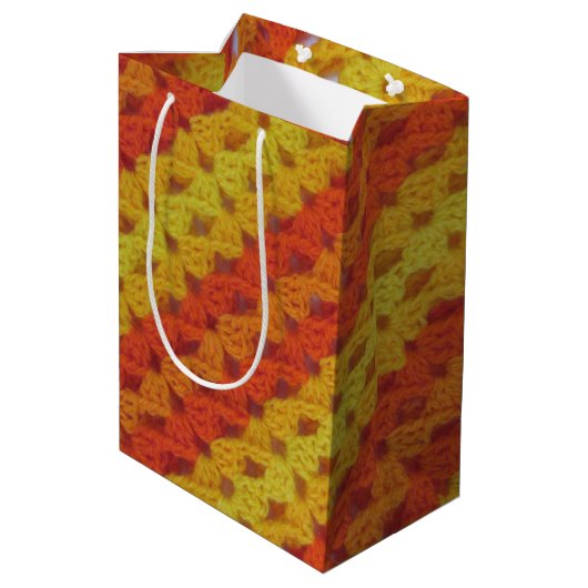 Gift Bag - Geel en Oranje diagonaal patroon Medium Cadeauzakje (Achterkant Gekanteld)