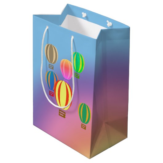 Gift Bag - Luchtballonnen en regenboog Medium Cadeauzakje (Achterkant Gekanteld)