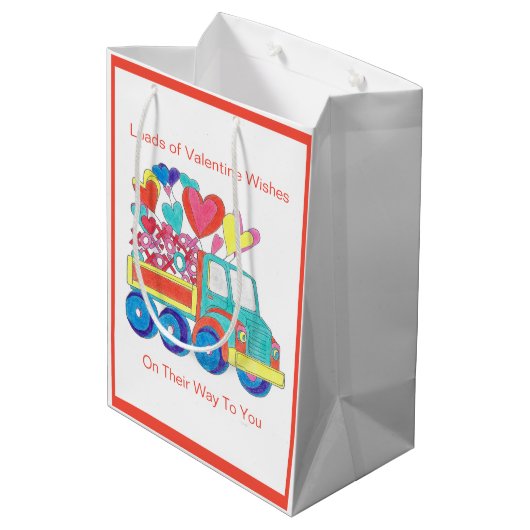 Gift Bag Truck Hearts Medium Cadeauzakje (Achterkant Gekanteld)