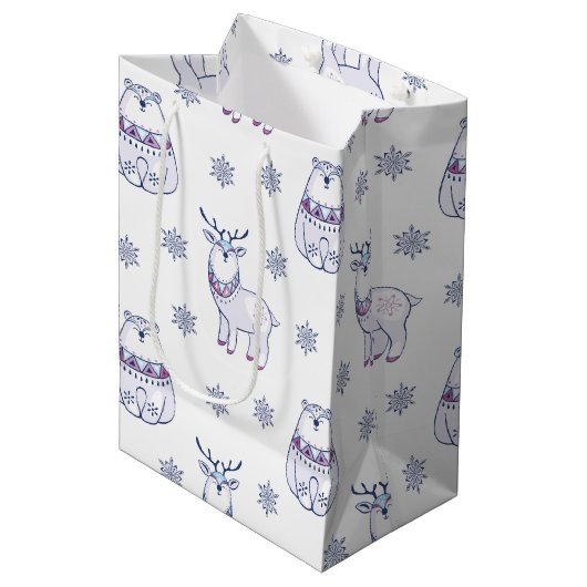 Gift Bag with Polar Bears and Reindeers Medium Cadeauzakje (Voorkant Gekanteld)