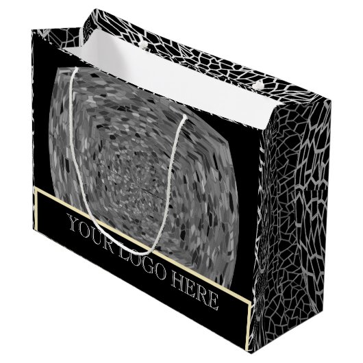 GIFT _ BLACK_SILVER GROTE GIFT BAG GROOT CADEAUZAKJE (Voorkant Gekanteld)