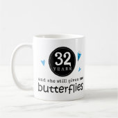 Gift for 32nd Wedding Jubileum Butterfly Koffiemok (Links)