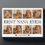 Gift for Nana Photo Collage Plaque with Easel Fotoplaat<br><div class="desc">Nana houdt ervan gepersonaliseerde cadeaus te krijgen van haar kinderen en kleinkinderen, dus waarom geeft ze haar dit jaar niet het ultieme cadeau? Geef haar een fotocollage met al haar favoriete herinneringen met haar geliefden! Dit simpele en mooie cadeau is zeker een glimlach op Nana's gezicht. Plus, het is een...</div>