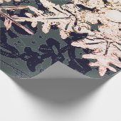 GIFT-WRAPPELLACE EN SNOWFLAKS IN BLAUW CADEAUPAPIER (Hoek)