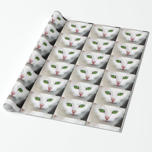 Gift Wrapping Paper "Green Eyes" Cadeaupapier (Uitgerold)