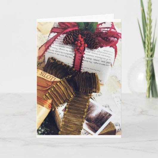 GIFTEN ZIJN GEWRAPPEN/TREE IS GEREMD MERRY CHRISTM KAART (Voorkant)