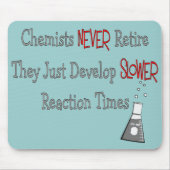 Gifts chemist in ruste muismat (Voorkant)