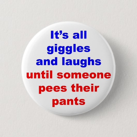 Giggles & Laughs Pees Pants Ronde Button 5,7 Cm (Voorkant)